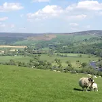 Semesterbostad Dog-friendly Cottage, Skipton, Thisledo Skipton